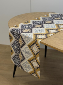 Раннер-дорожка для обеденного стола DUCK водоотталкивающая с орнаментом сине-жёлтая Ecotton модель 25002 Фото