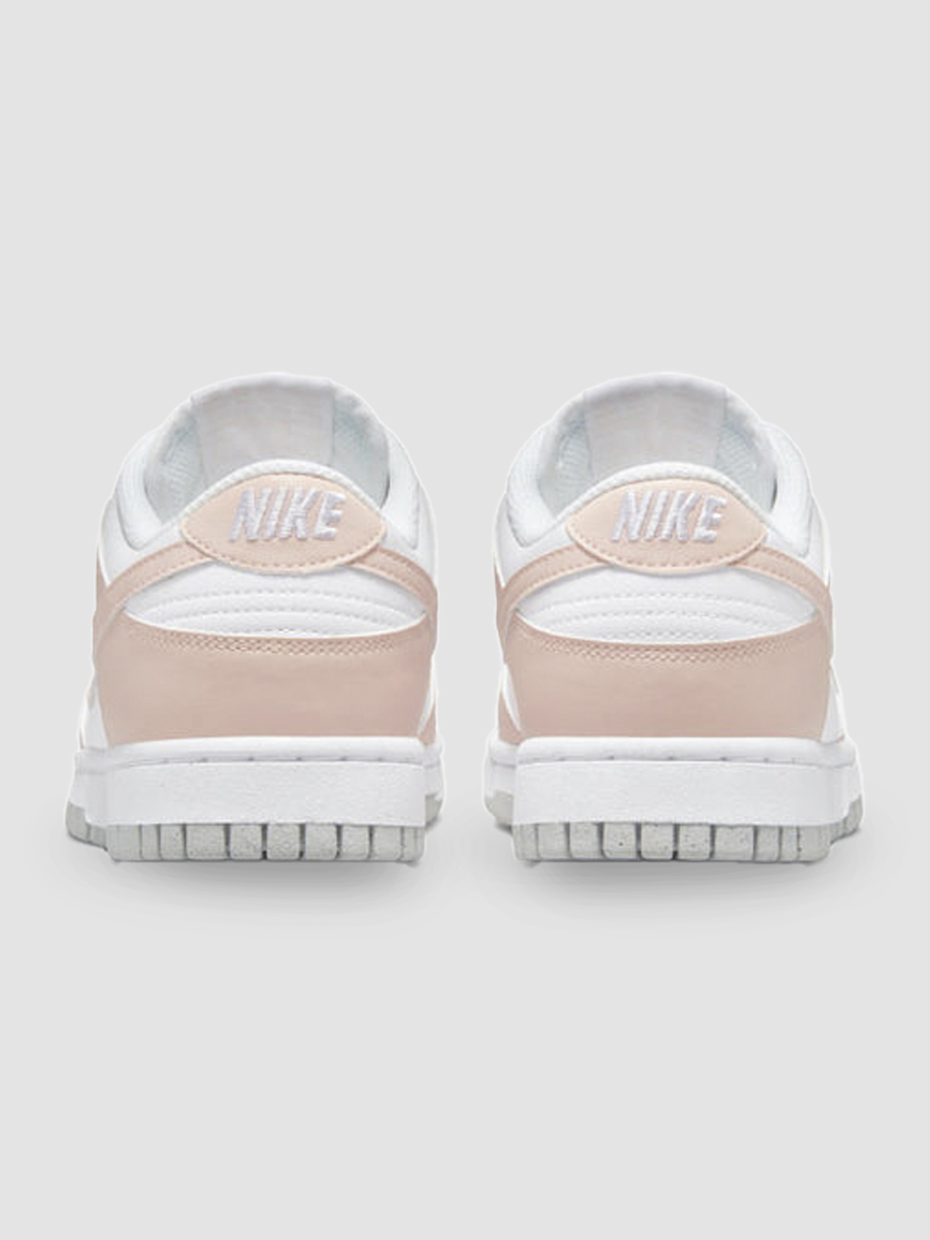 Кроссовки NIKE W Dunk Low Next Nature модель DD1873-100 Фото