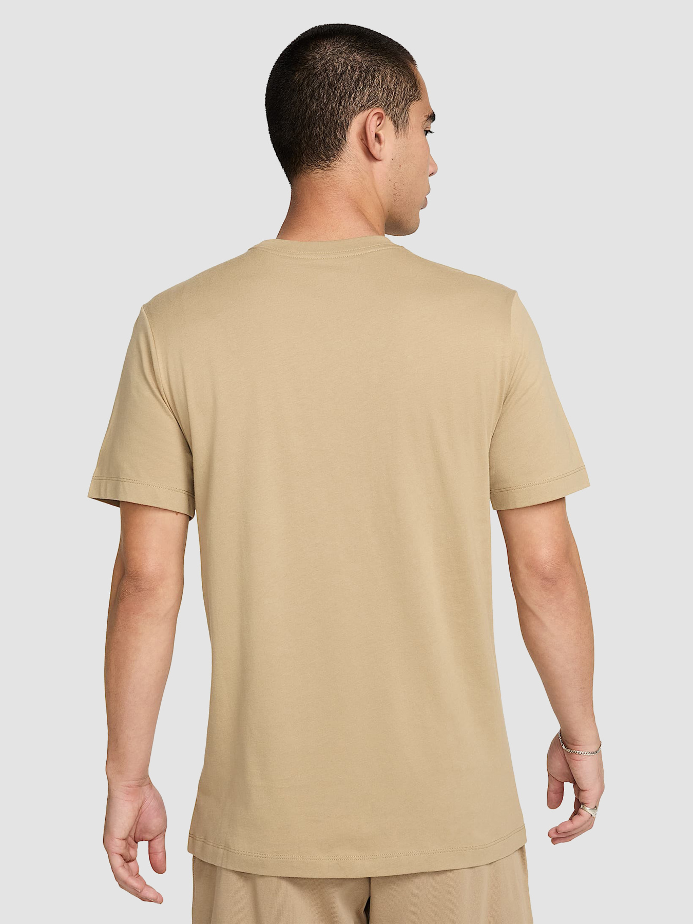 Футболка NIKE Sportswear Club модель AR4997-297 Фото