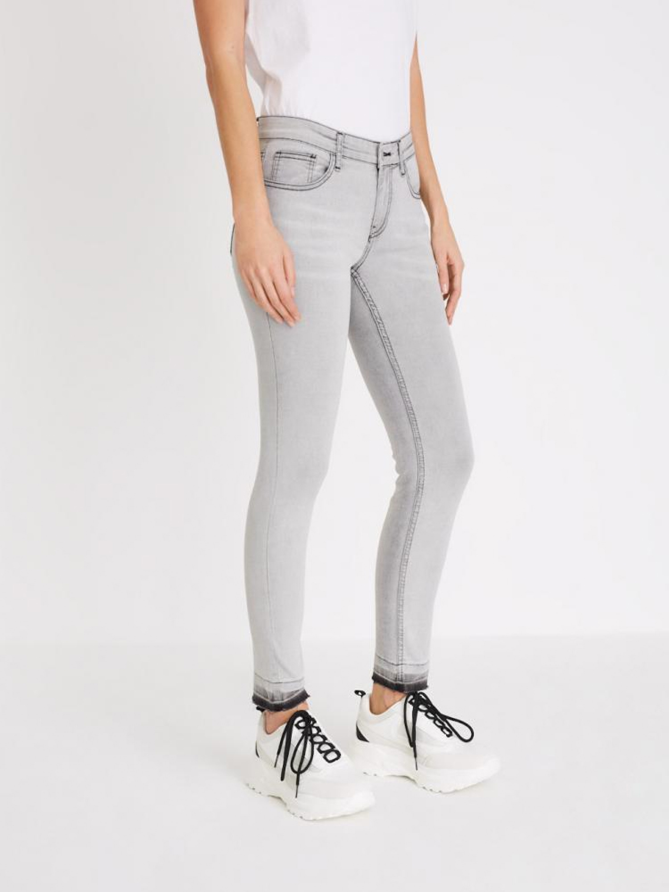 Скинни джинсы DIVERSE Cog модель 10036403 Скинни джинсы DIVERSE Cog модель 10036403 Фото