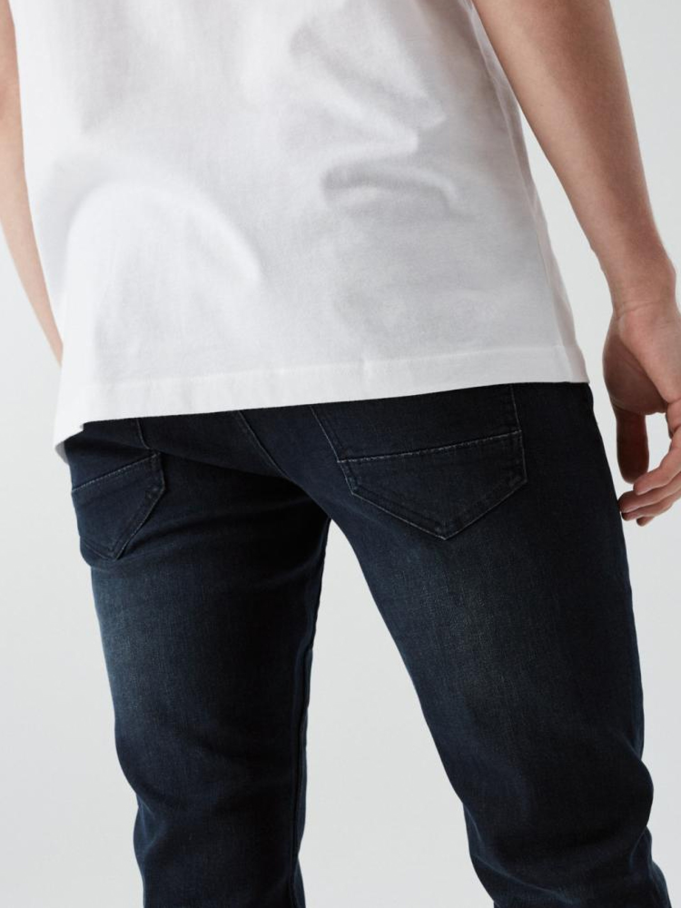 Джинси DIVERSE Blackhart 224 модель 10040048 Фото