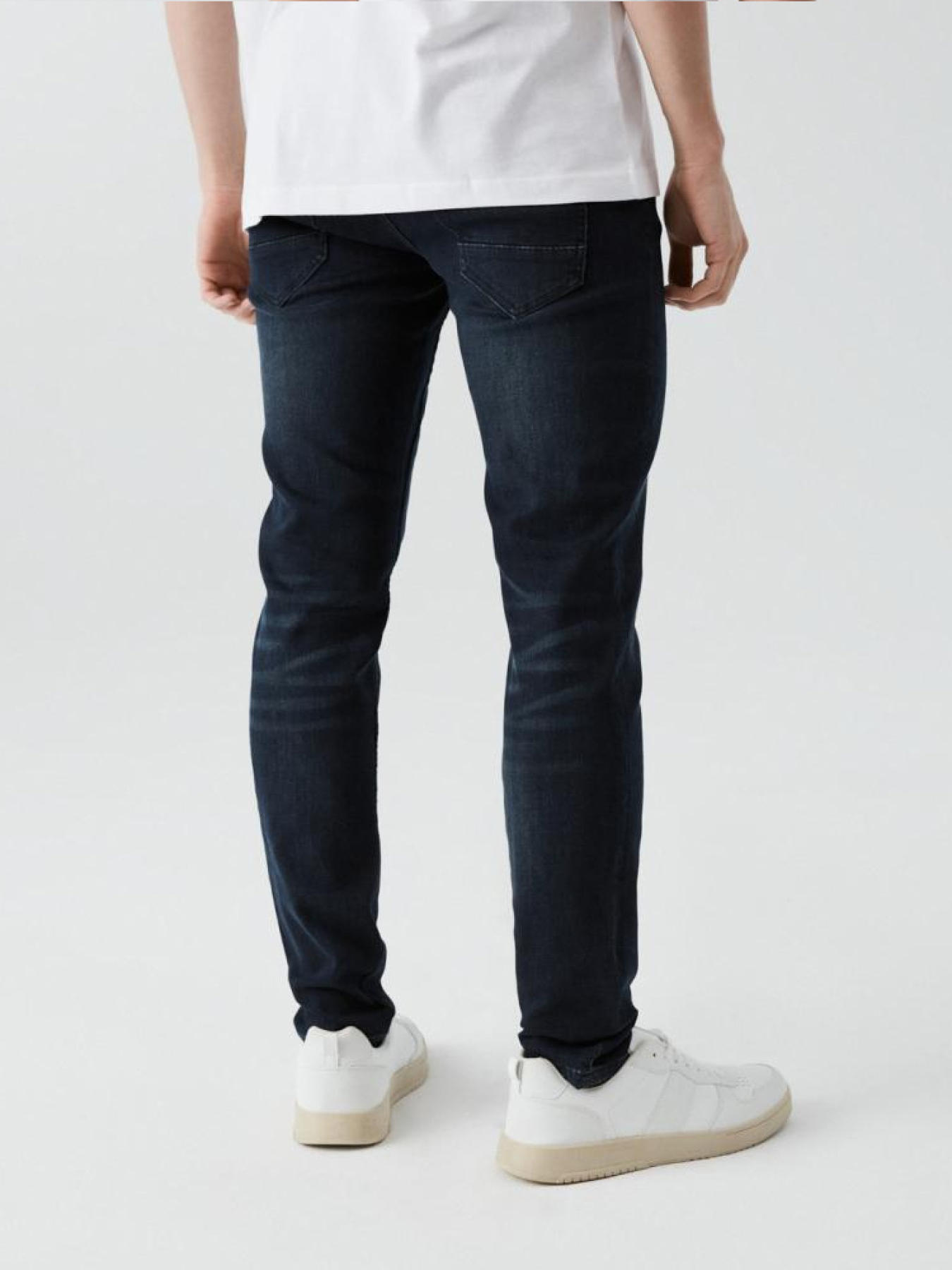 Джинси DIVERSE Blackhart 224 модель 10040048 Фото