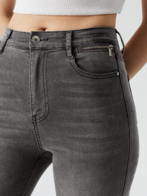 Завужені джинси DIVERSE Radiana модель 10040503 Фото