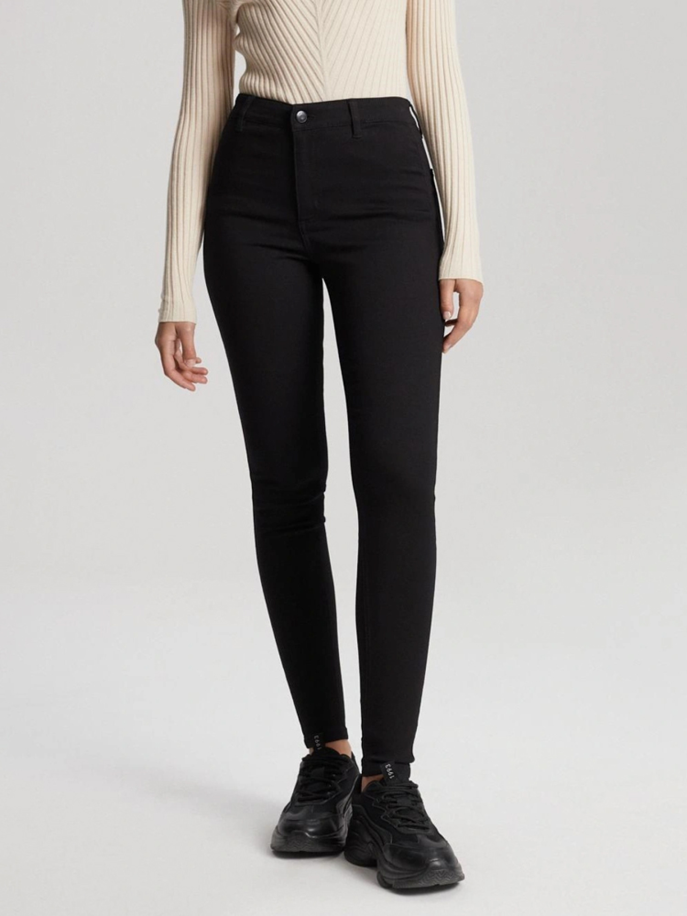 Зауженные джинсы DIVERSE Lynette Xii модель 10041094 Фото