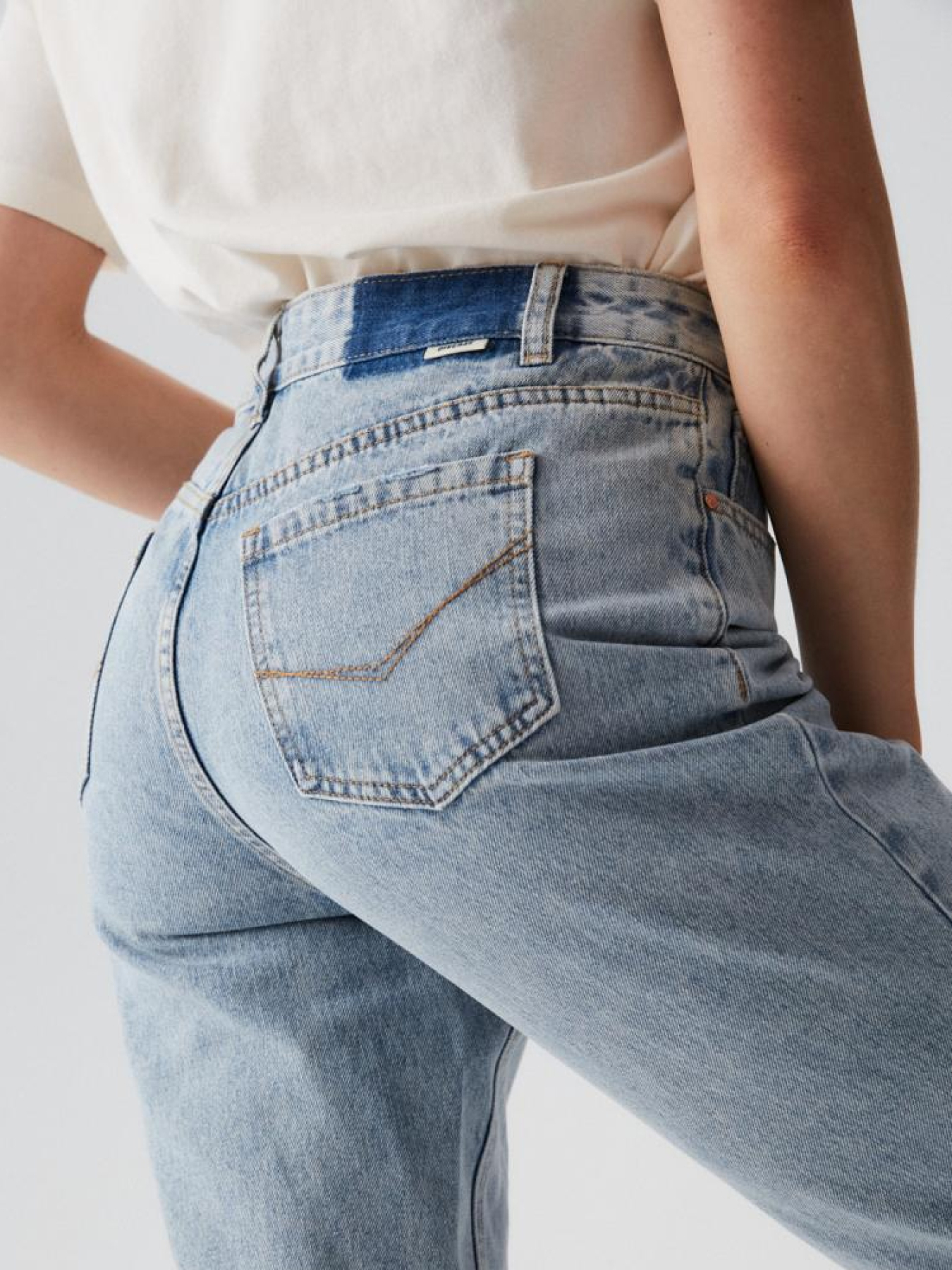 Прямые джинсы DIVERSE Loelo модель 10041098 Фото