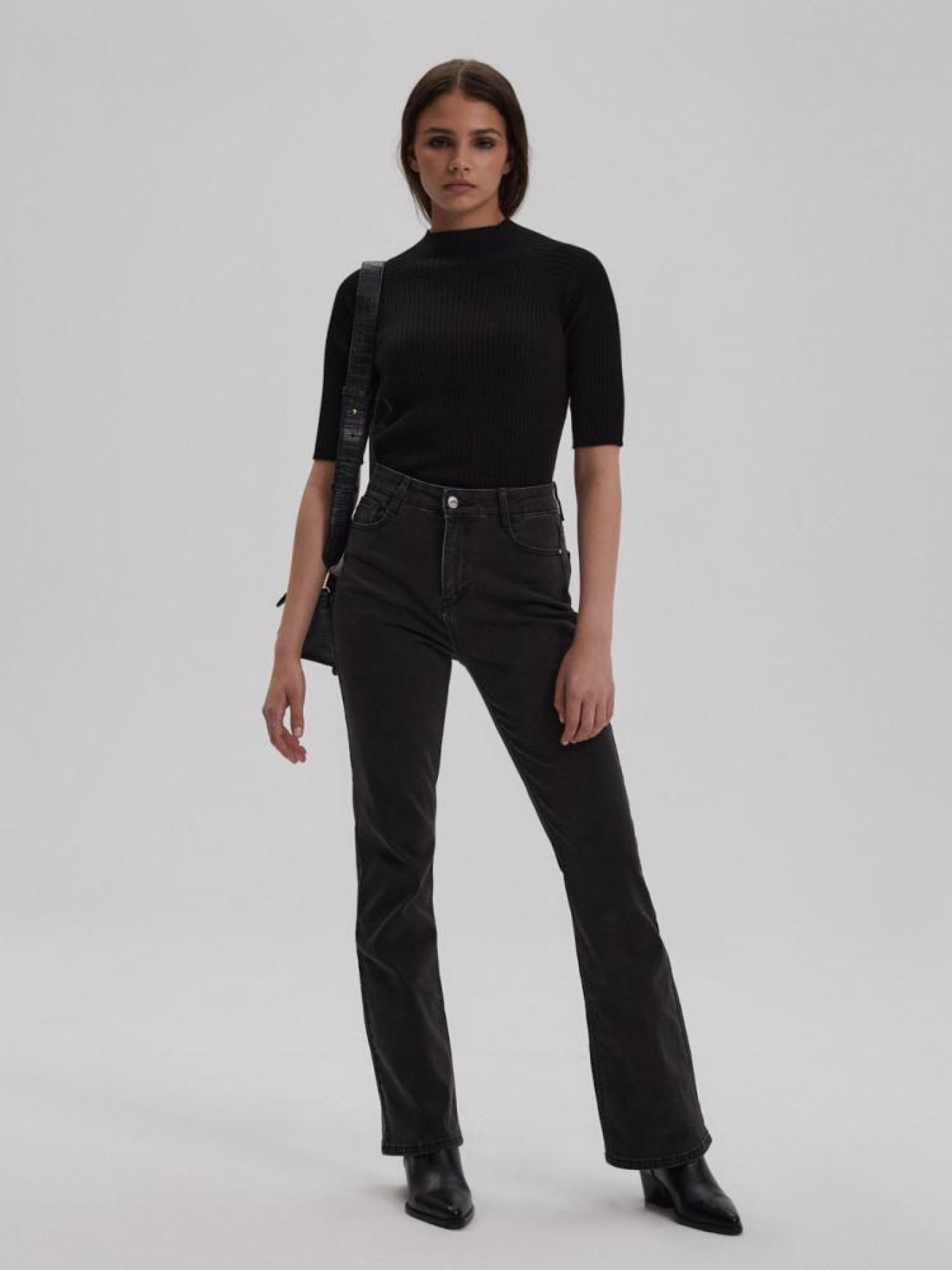 Расклешенные джинсы DIVERSE Junak модель 10043439 Фото