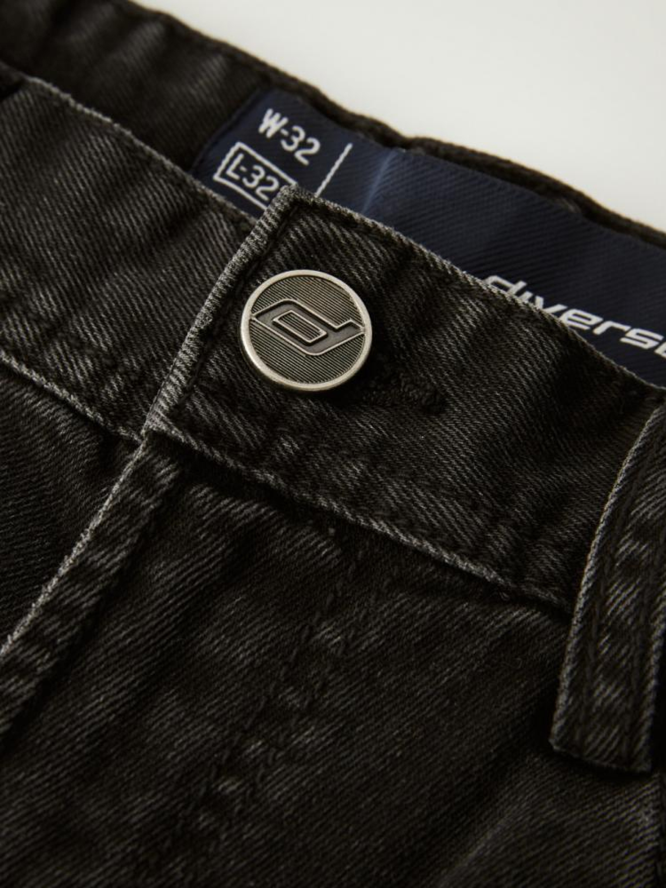 Джинсы DIVERSE Sheldon 241 модель 10043704 Фото