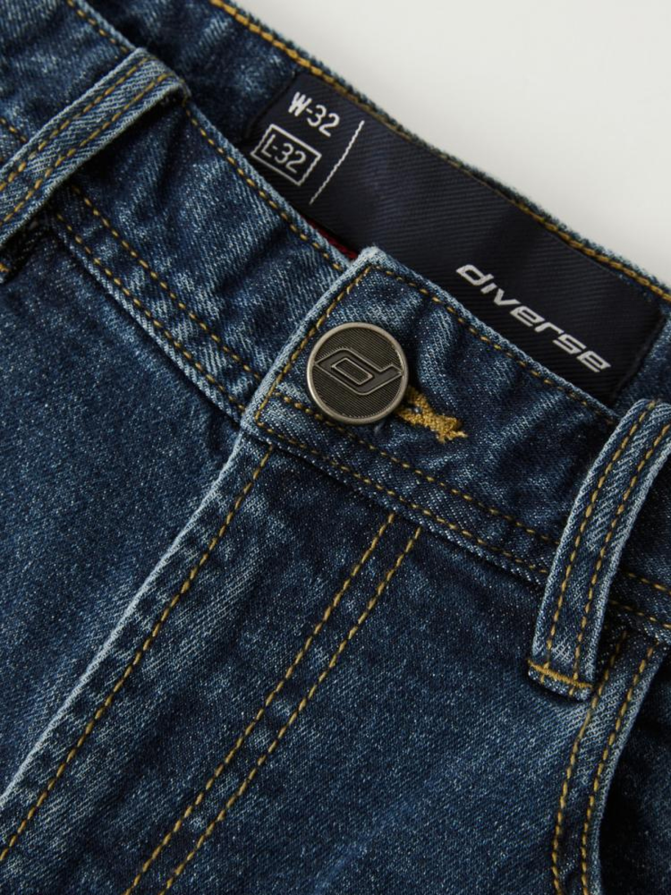 Джинсы DIVERSE Sheldon 241 модель 10043704 Фото