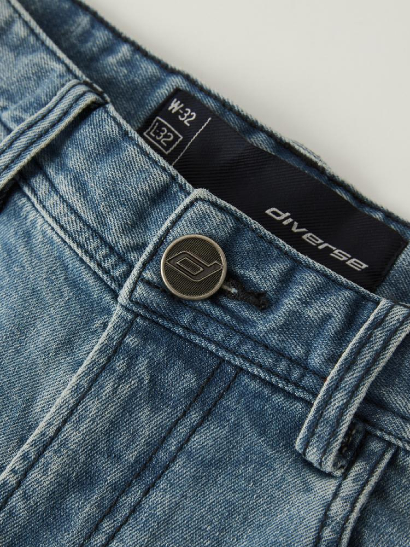 Джинси DIVERSE Sheldon 241 модель 10043704 Фото