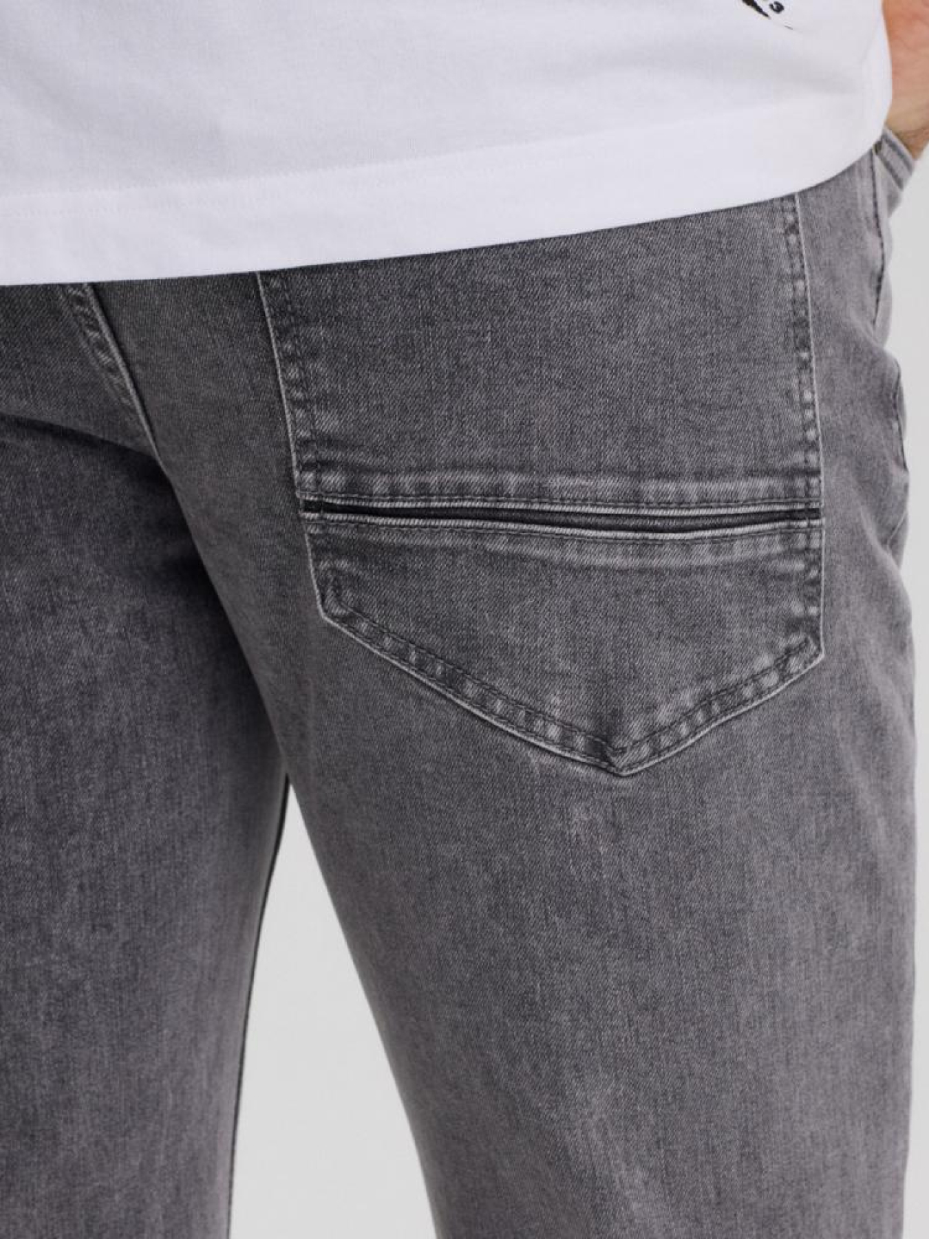 Завужені джинси DIVERSE Radian 242 модель 10043873 Фото