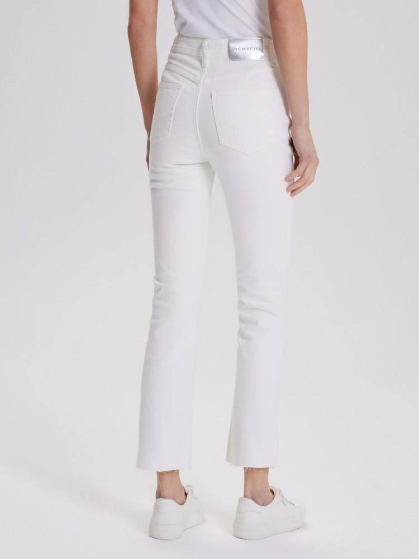 Джинси DIVERSE Tjota модель 10044034 Фото