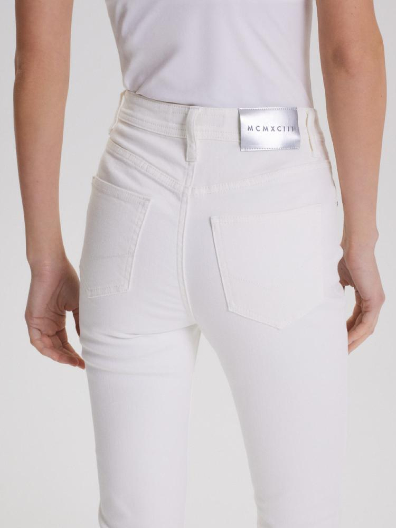 Джинси DIVERSE Tjota модель 10044034 Фото