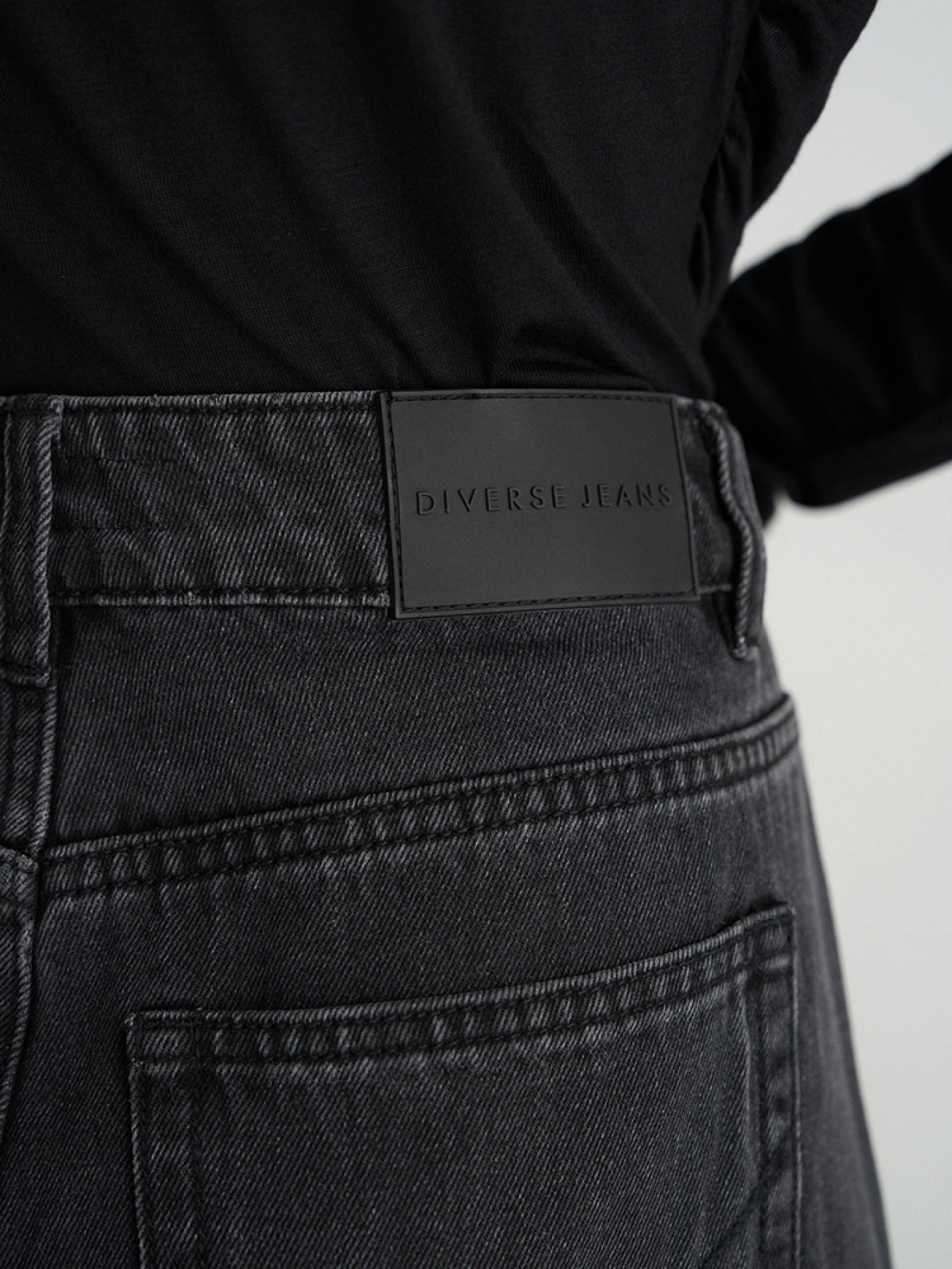 Широкі джинси DIVERSE Serante модель 10045825 Фото