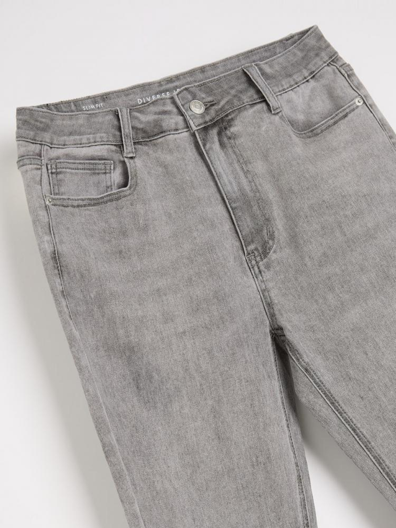 Завужені джинси DIVERSE Garino модель 10046092 Фото