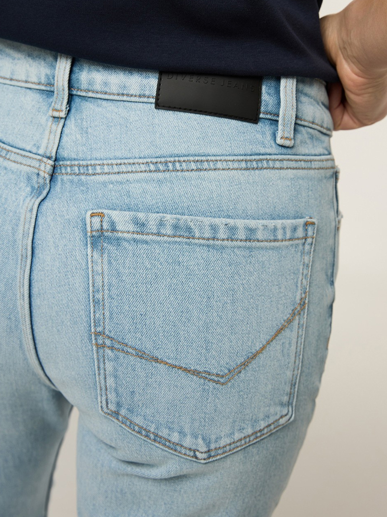 Прямі джинси DIVERSE Baleti модель 10046090 Прямі джинси DIVERSE Baleti модель 10046090 Фото