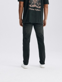 Завужені джинси DIVERSE Sheldon 251 модель 10046148 Фото