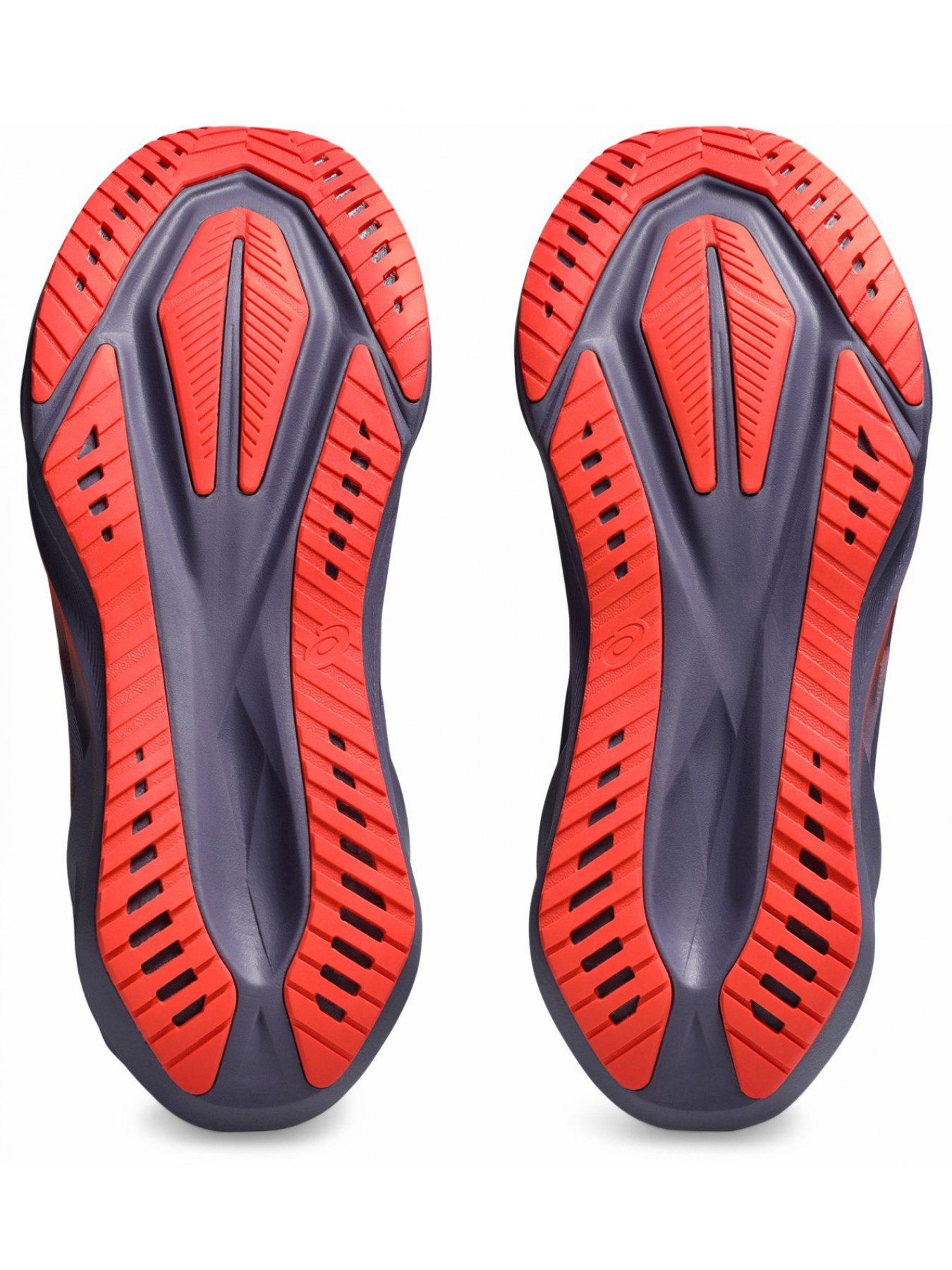 Кросівки для бігу Asics Novablast модель 1011B974-500 Фото