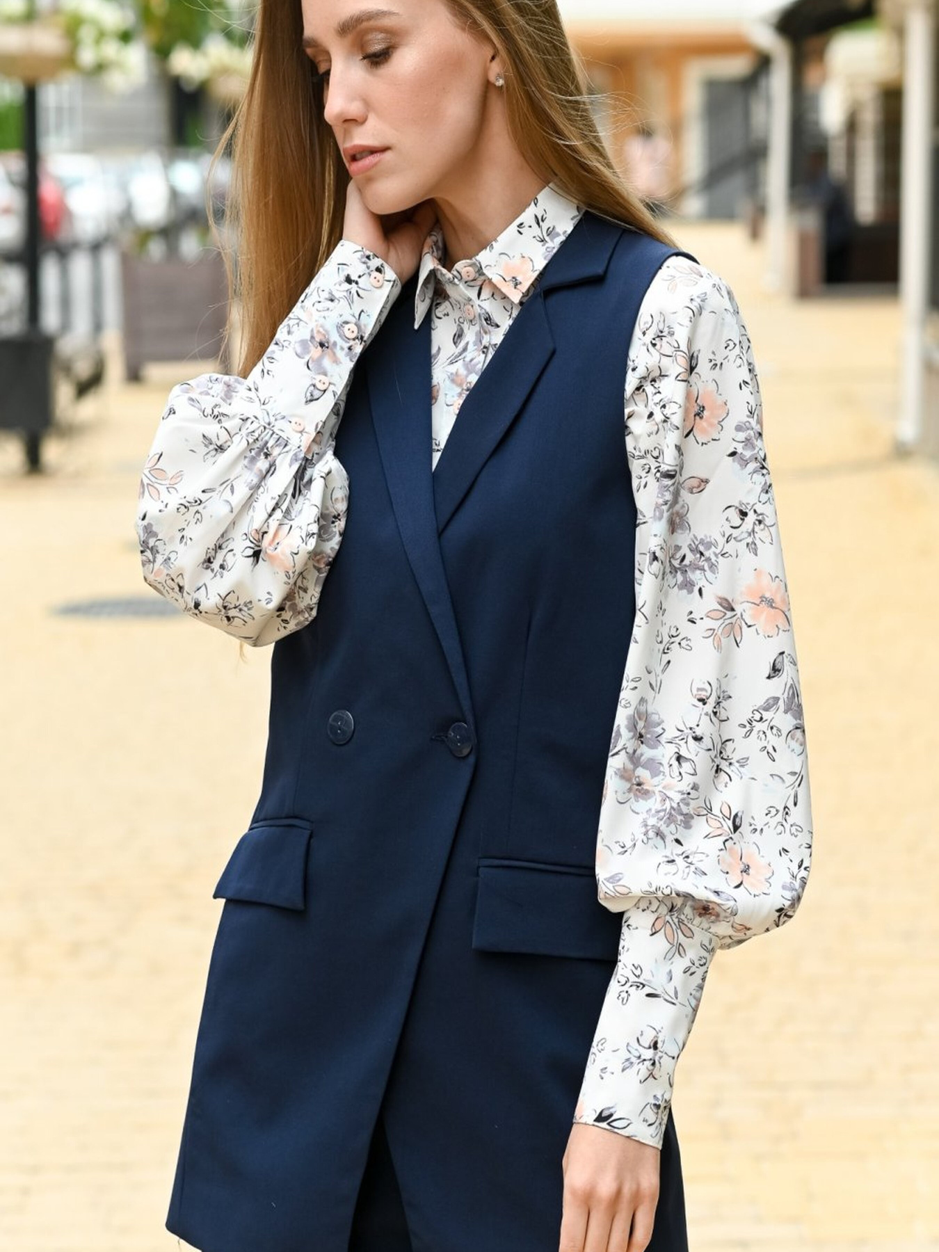 Классический жилет LadyLike модель ll184120063-sinj Фото