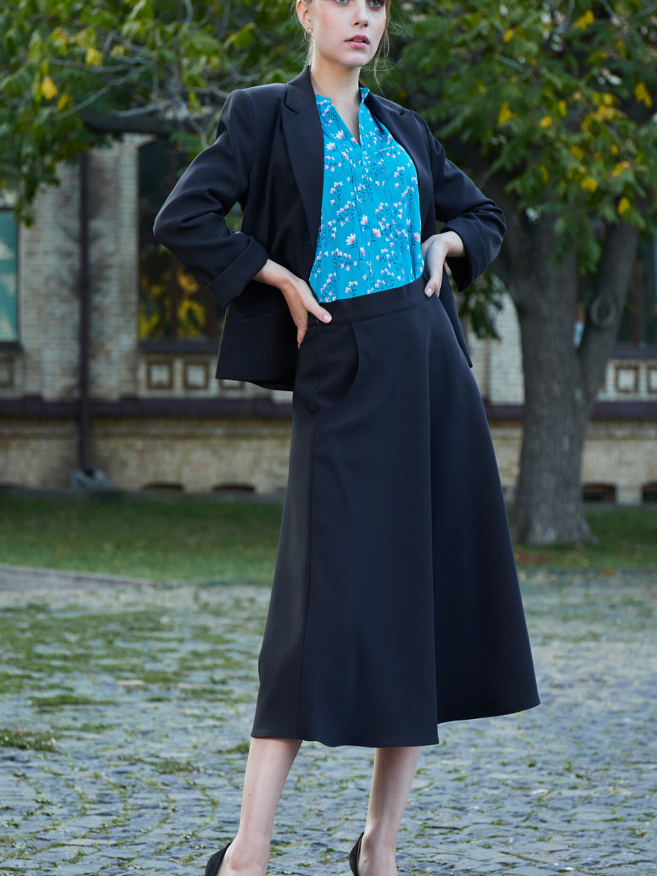 Спідниця міді LadyLike модель ll207520090-chornij Фото