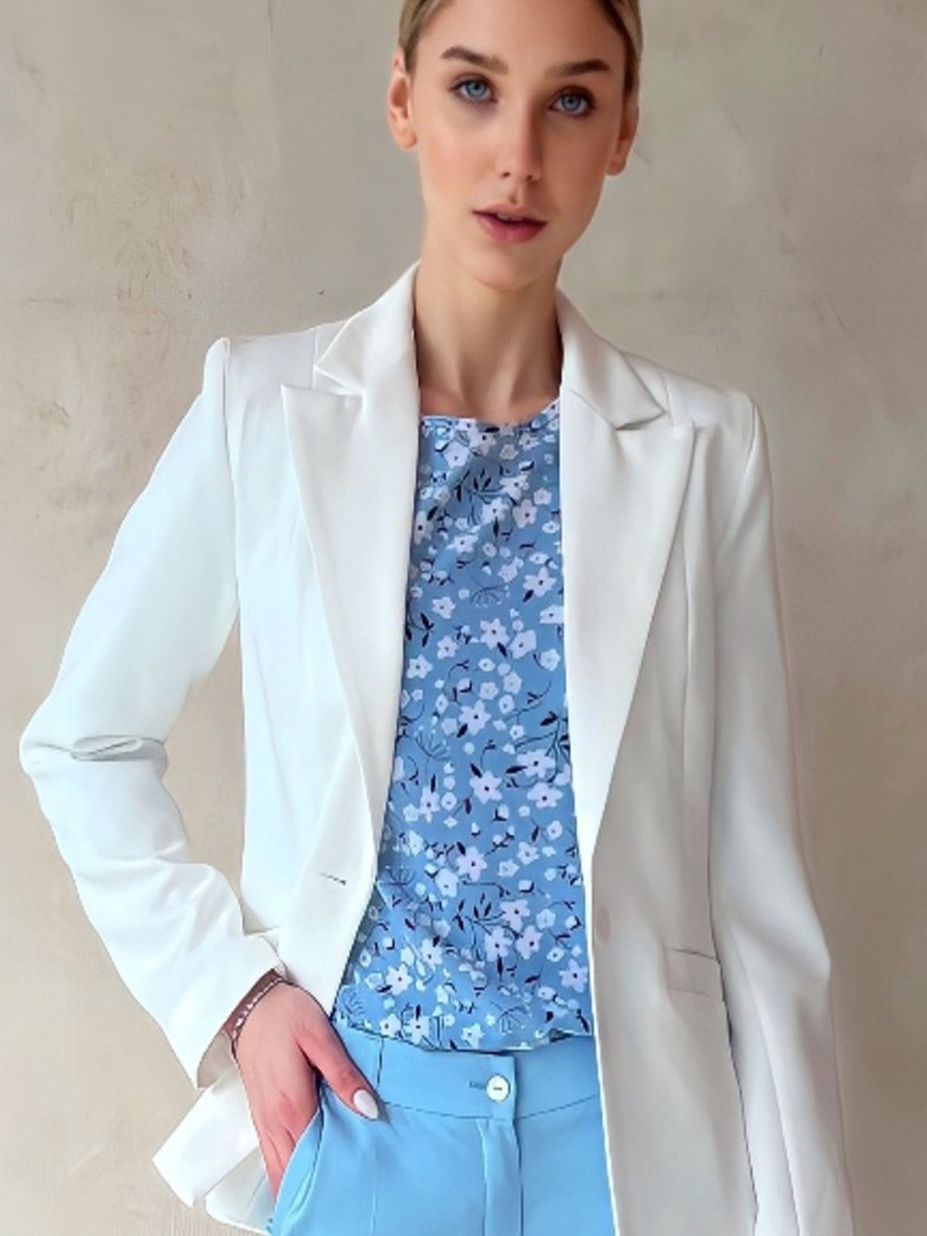 Блейзер LadyLike модель ll168020000-blij Фото