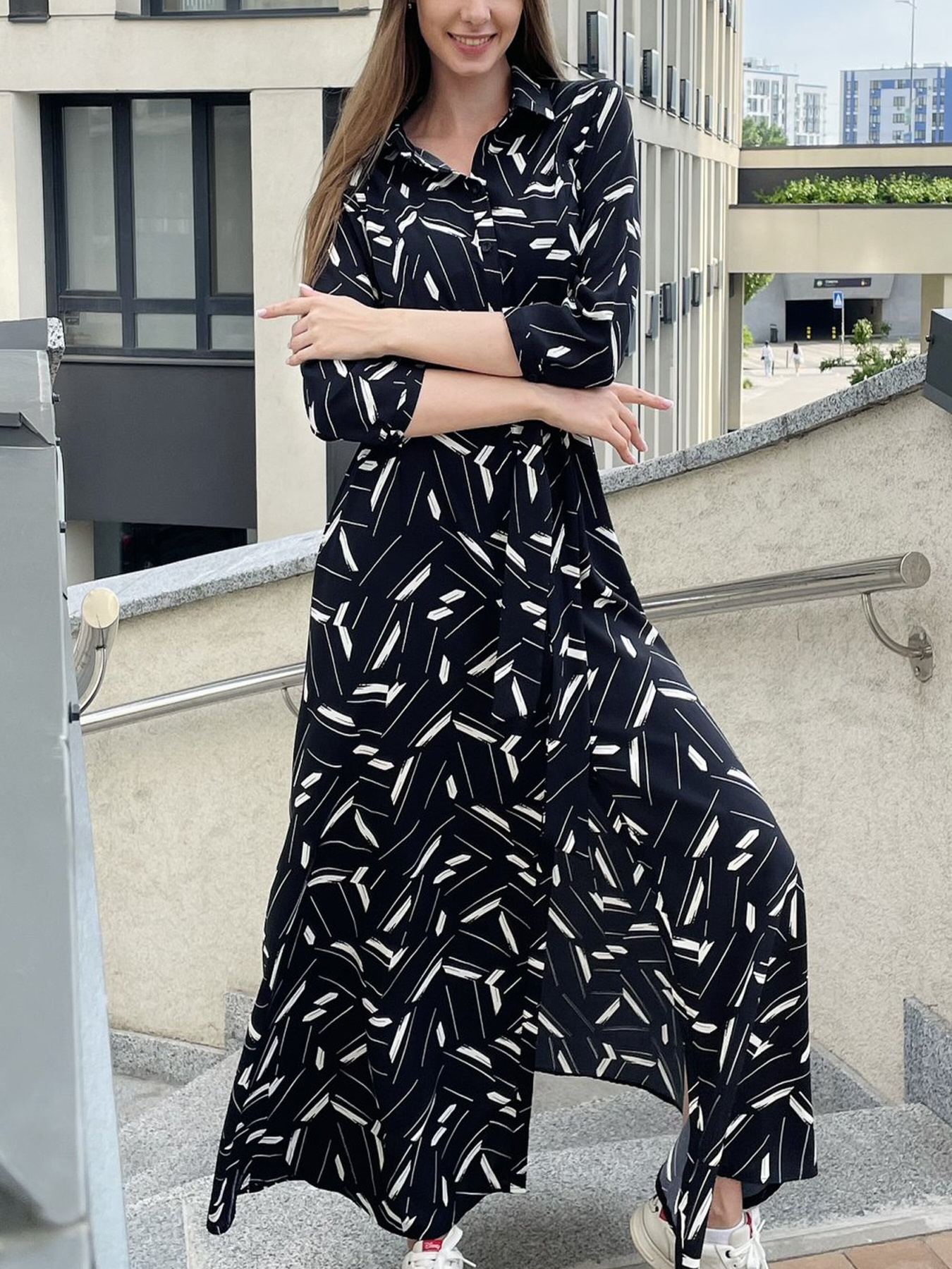 Сукня максі LadyLike модель ll194335690-chornij Фото