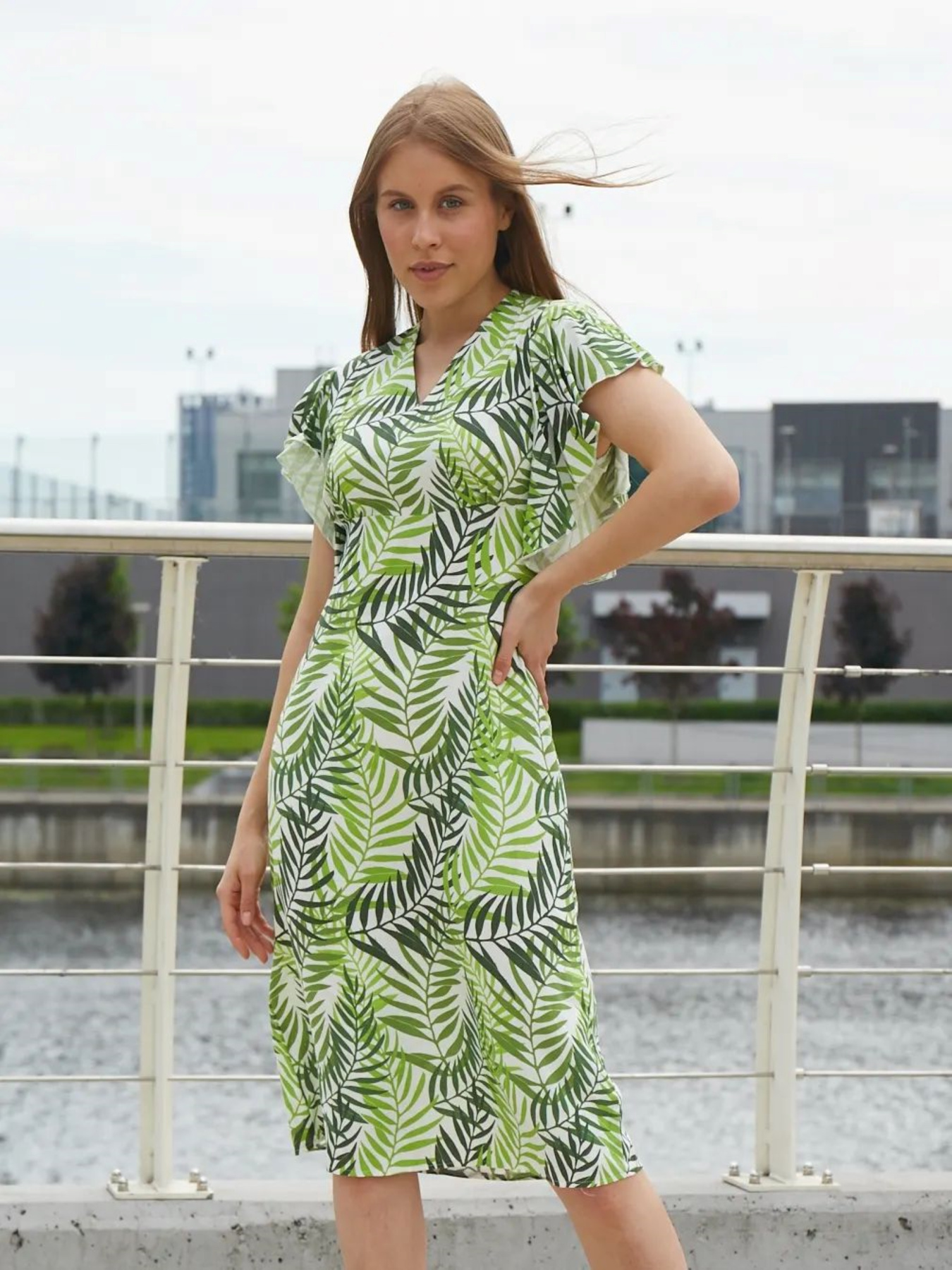 Сукня міді LadyLike модель ll214157847-zelenij Фото