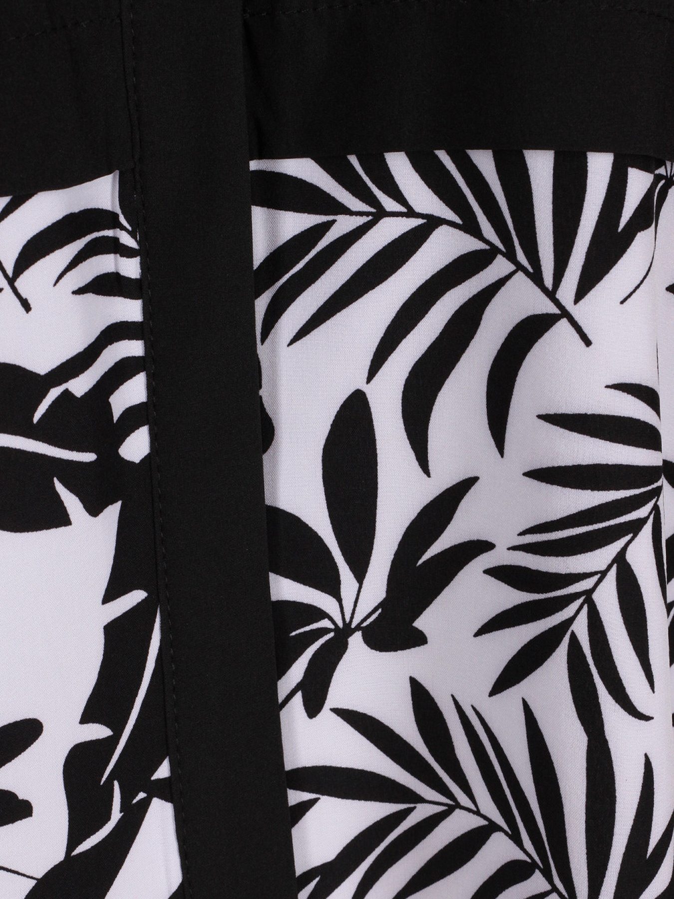 Блуза LadyLike модель ll226310090-chornij Фото