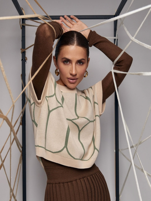 Жилет TrikoBakh модель 2503-kremovij Фото