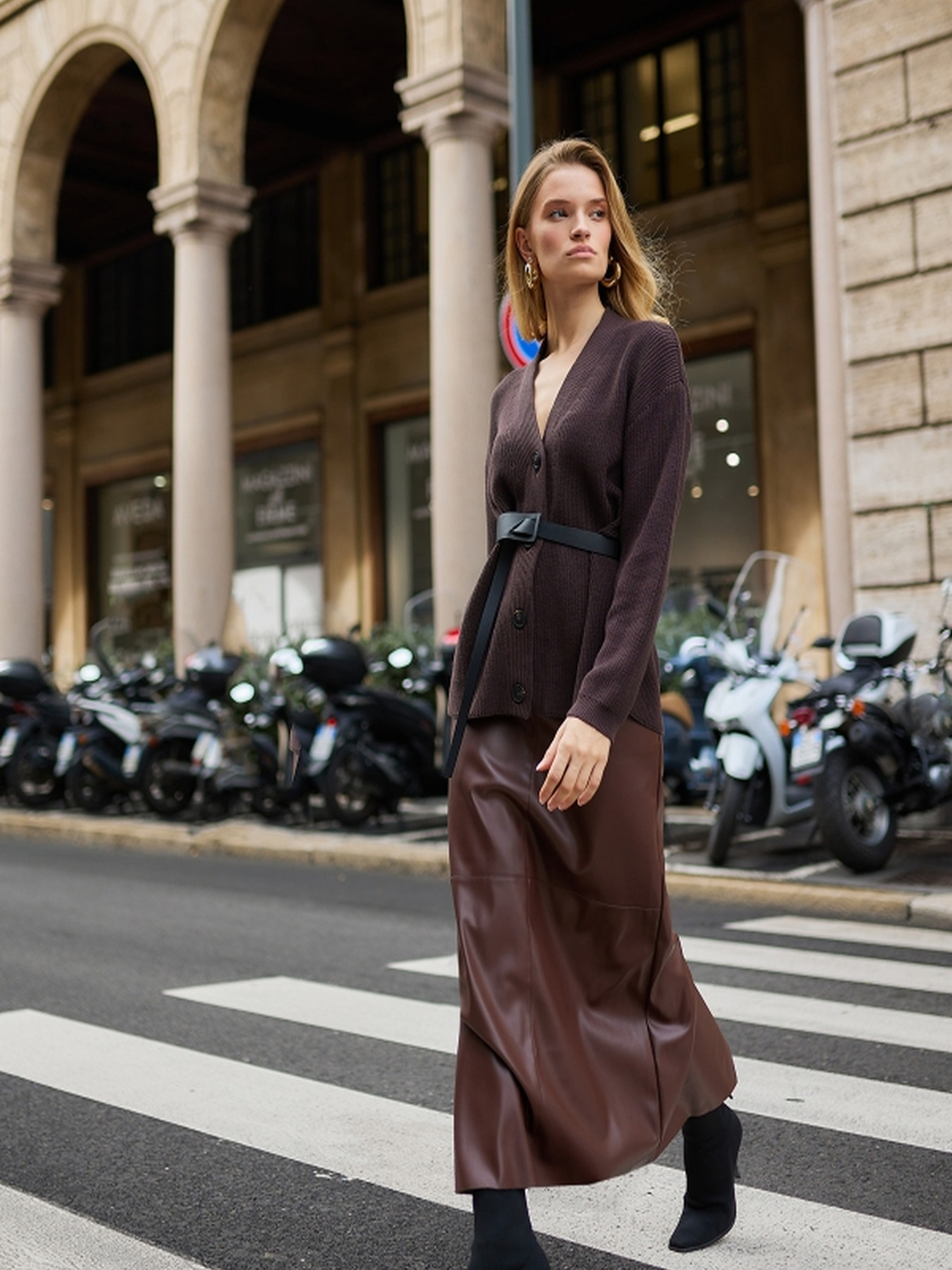 Кардиган TrikoBakh модель 2793-grkij-shokolad Фото