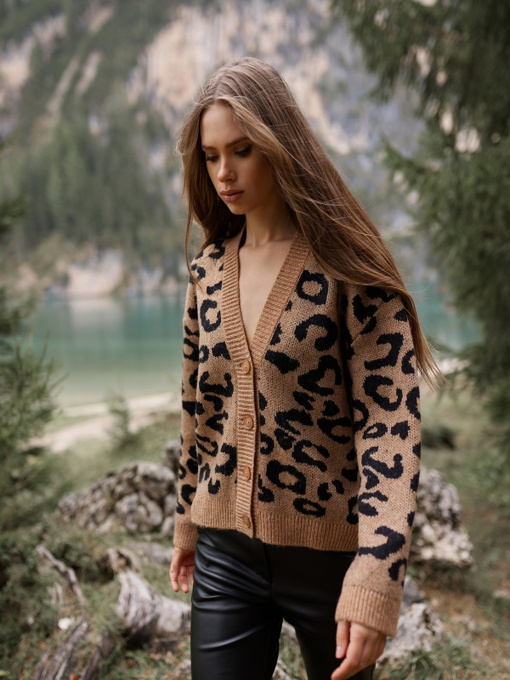 Кардиган TrikoBakh модель 2776-kemel-chornij Фото