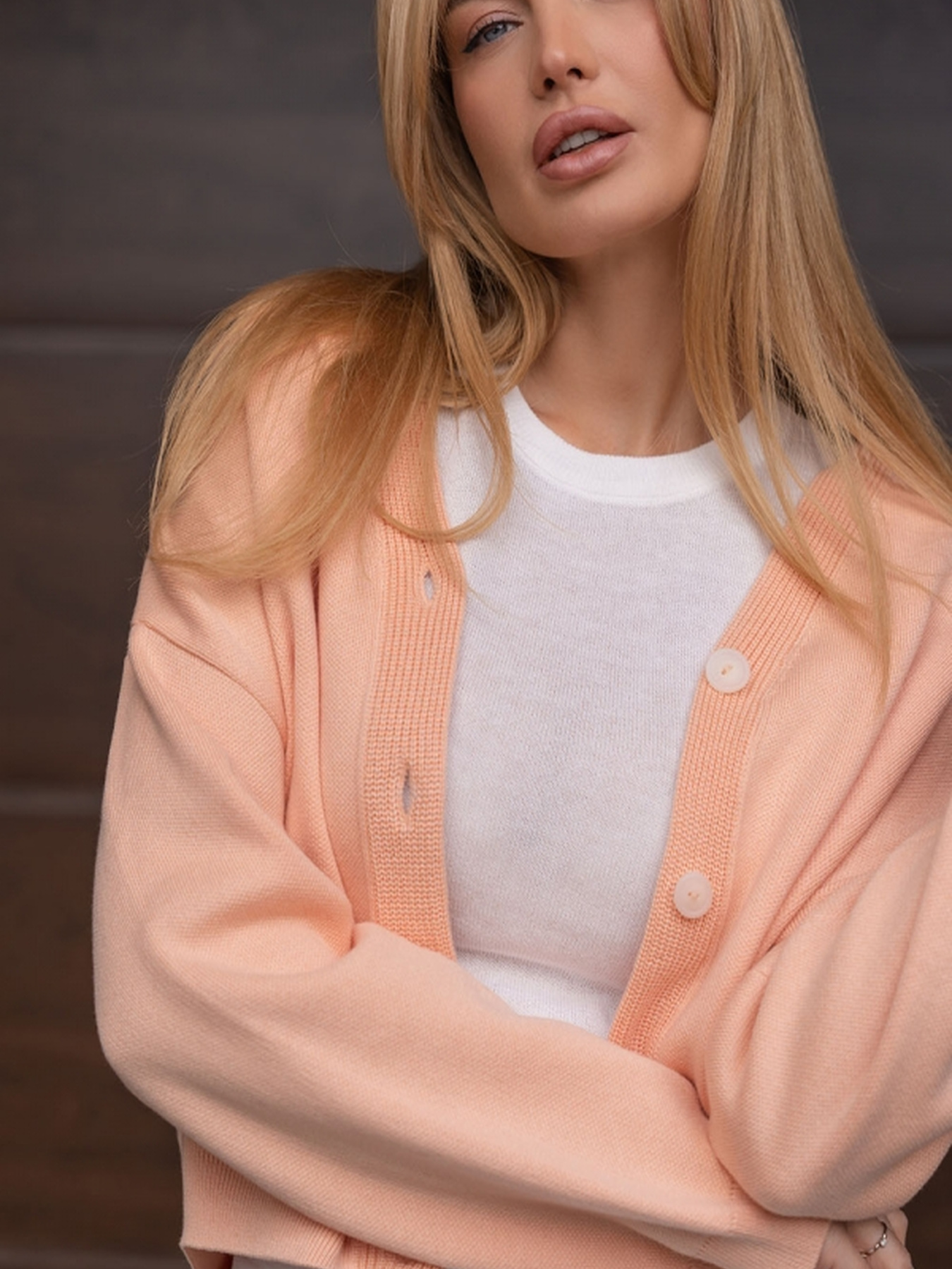 Кардиган TrikoBakh модель 2766-persik Кардиган TrikoBakh модель 2766-persik Фото