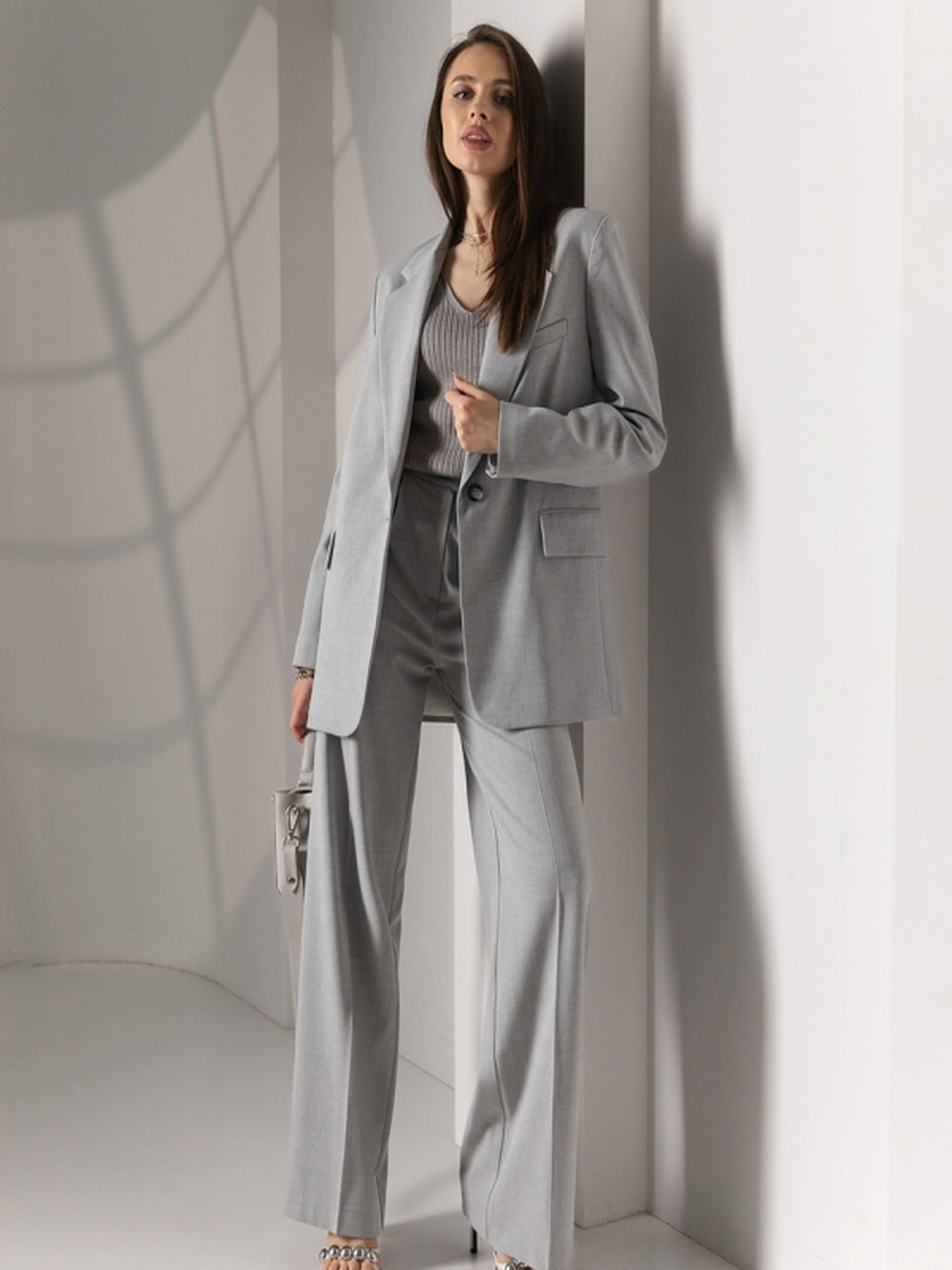 Блейзер TrikoBakh модель 3632-svtlo-srij Фото