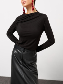 Лонгслів TrikoBakh модель 3027-chornij Фото