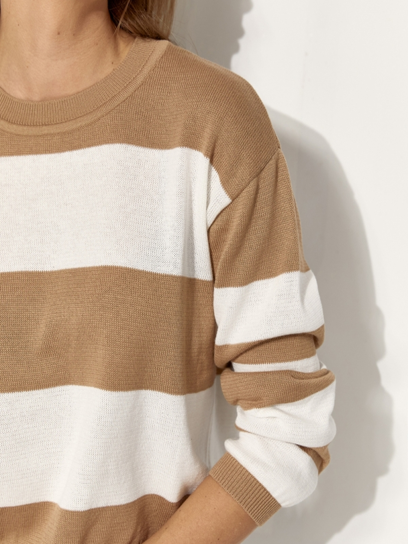 Джемпер TrikoBakh модель 2553-bezhevo-molochnij Фото