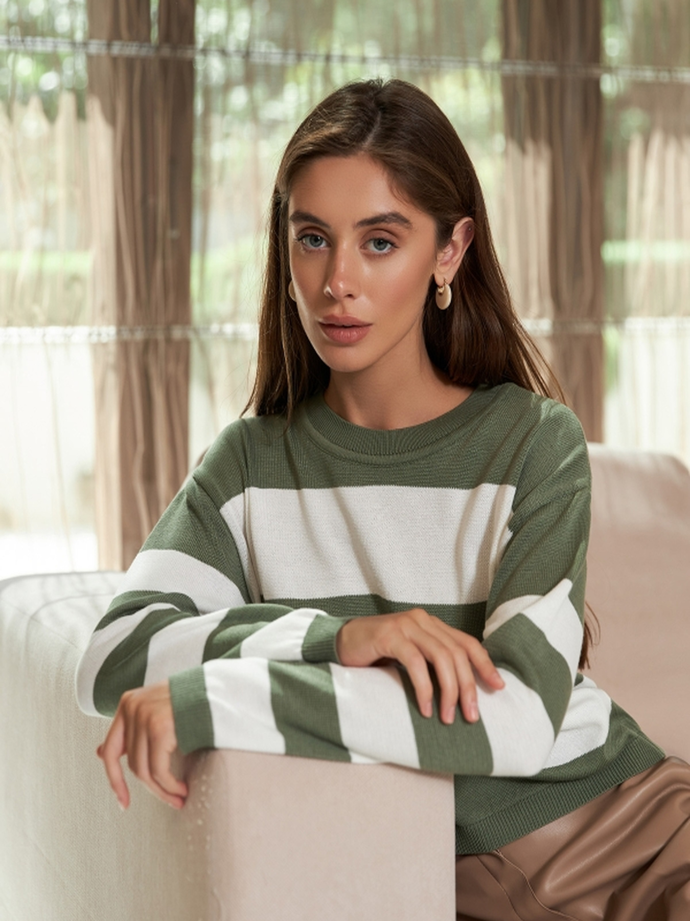 Джемпер TrikoBakh модель 2553-olivka-moloko Фото