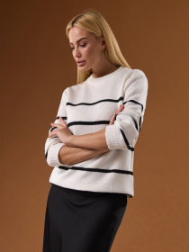 Джемпер TrikoBakh модель 2786-blij-z-chornim Фото