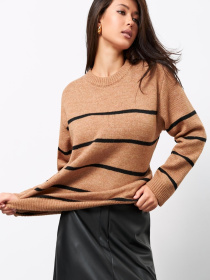 Джемпер TrikoBakh модель 2786-kemel-z-chornim Фото