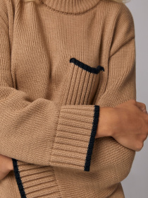 Свитер TrikoBakh модель 2795-psochnij-z-chornim Фото