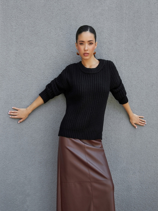 Джемпер TrikoBakh модель 2535-chornij Фото