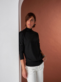 Водолазка TrikoBakh модель 2441-chornij Фото