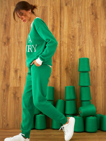 Джемпер TrikoBakh модель 2440-zelenij Фото