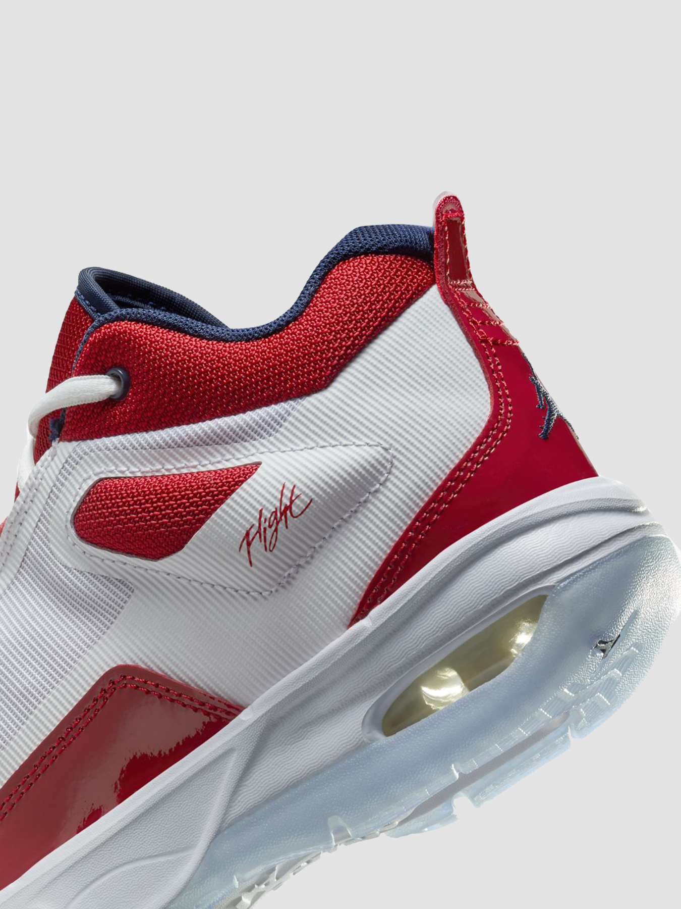 Кроссовки повседневные Jordan Stay Loyal 3 (Gs) модель FB9922-102 Фото