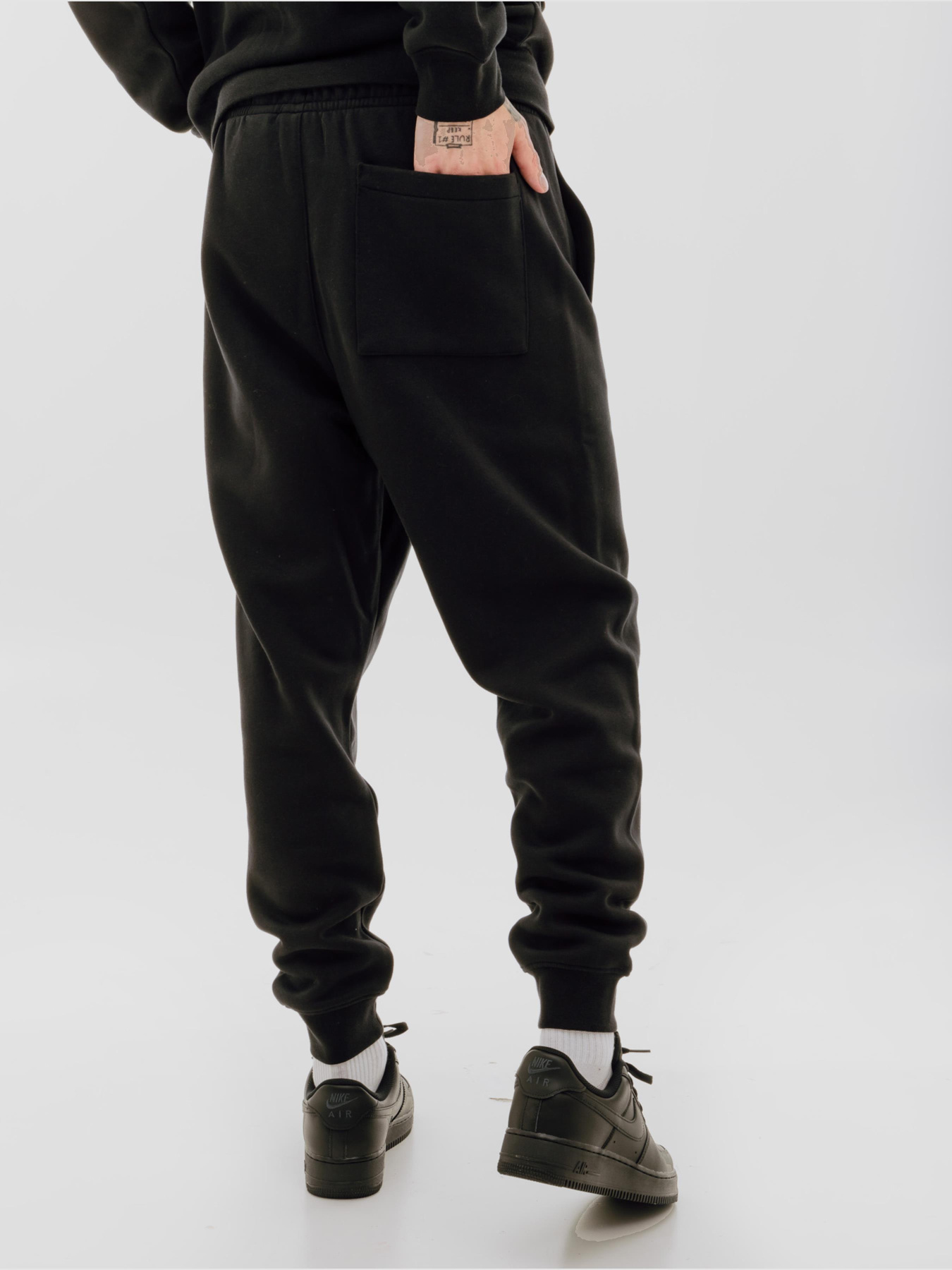 Джогери Jordan Essentials Fleece Baseline Trousers модель FD7345-010 Фото