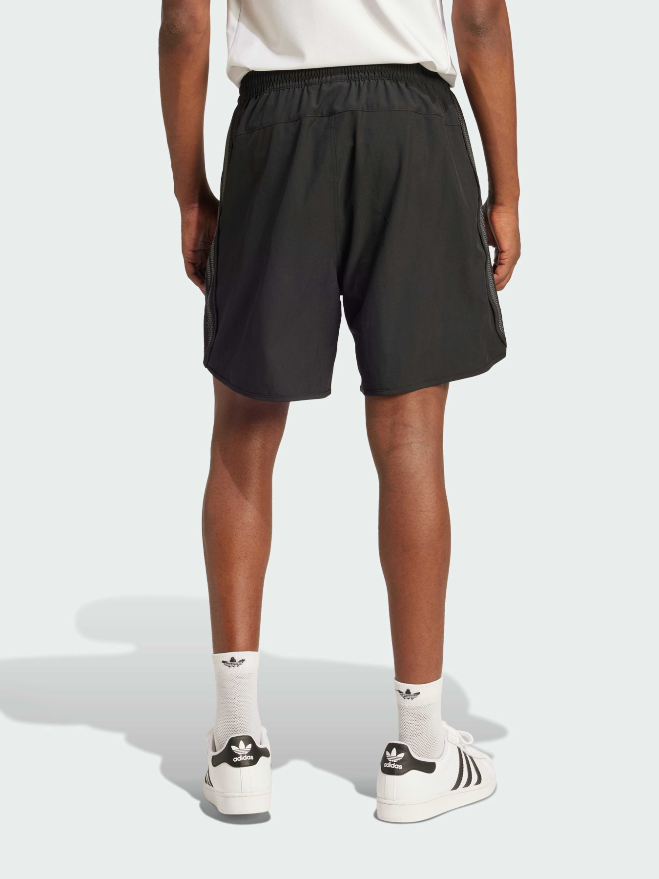 Повсякденні шорти Adidas модель JD0053 Фото