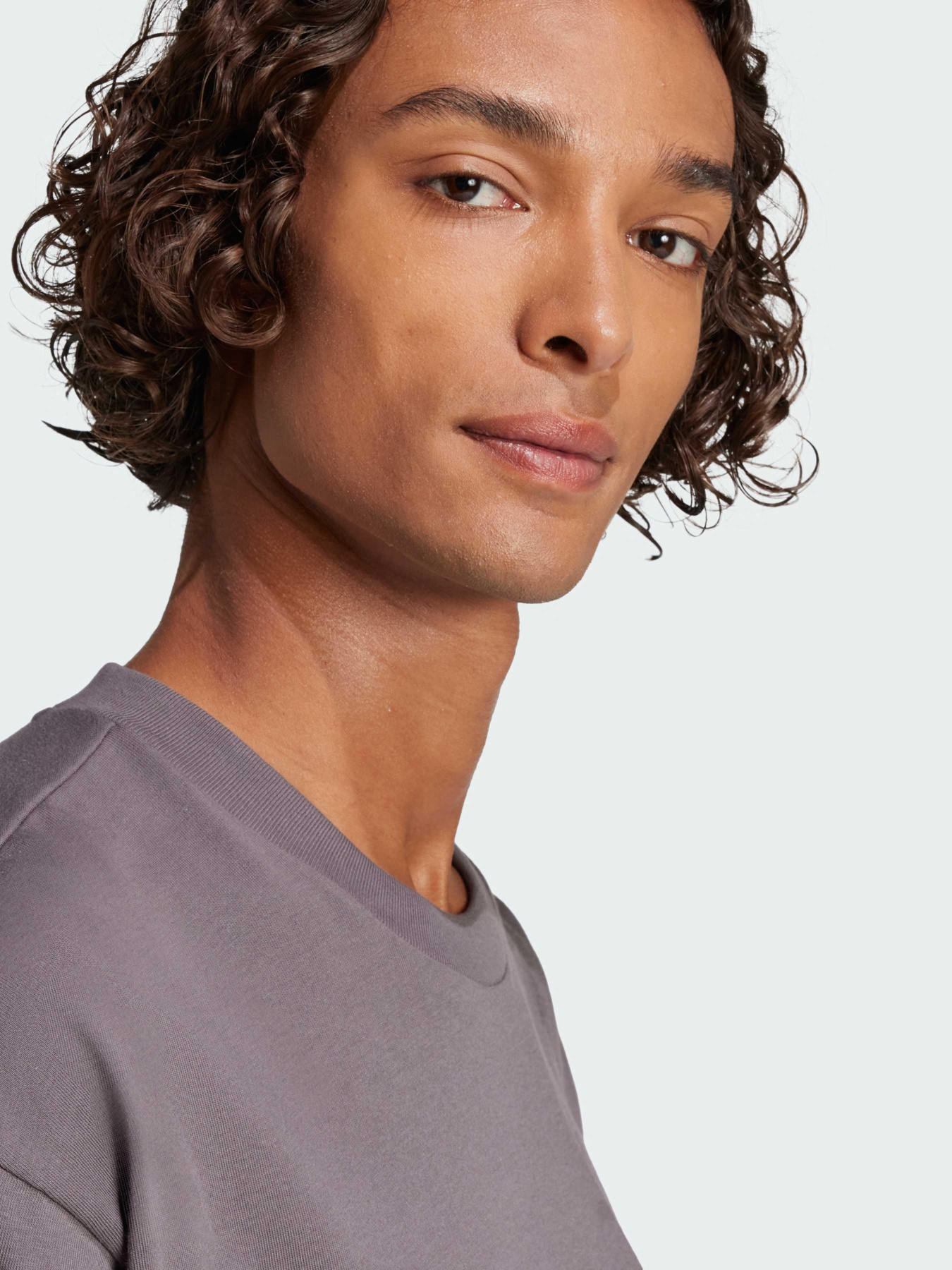 Лонгслив Adidas модель JE8928 Фото