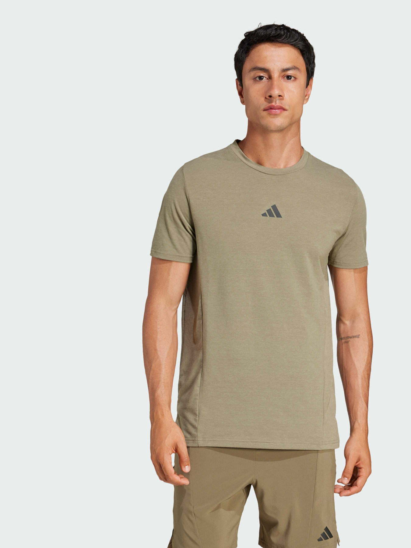 Спортивная футболка Adidas Clima модель JI8123 Спортивная футболка Adidas Clima модель JI8123 Фото