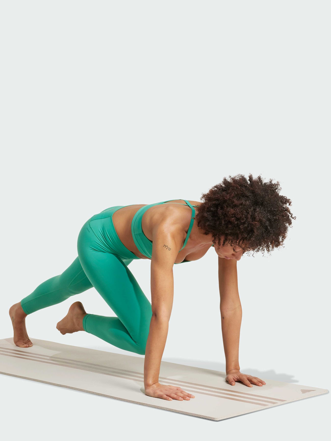 Леггинсы спортивные Adidas модель JI8358 Фото