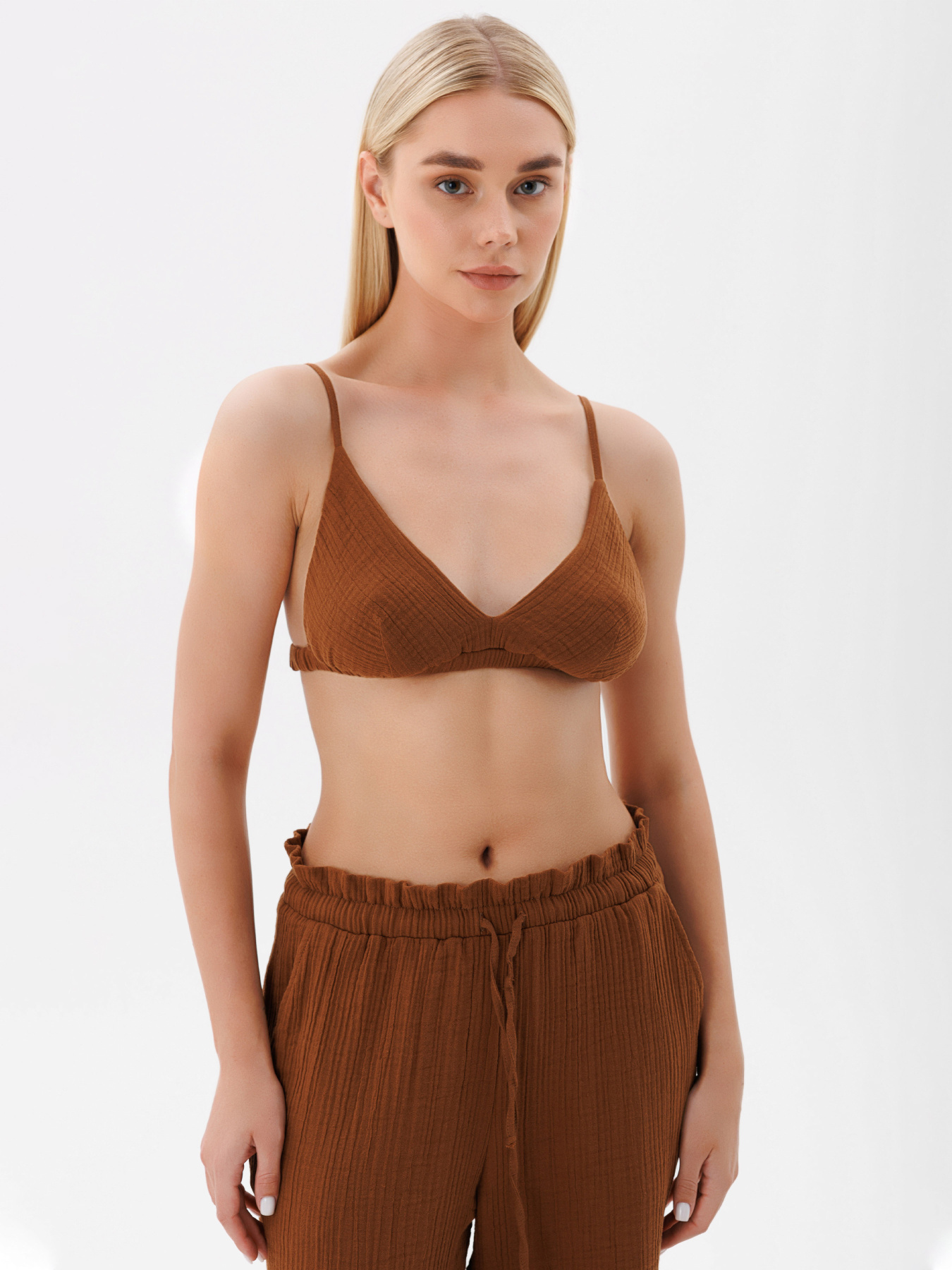 Топ Leinle модель 3240 Топ Leinle модель 3240 Фото