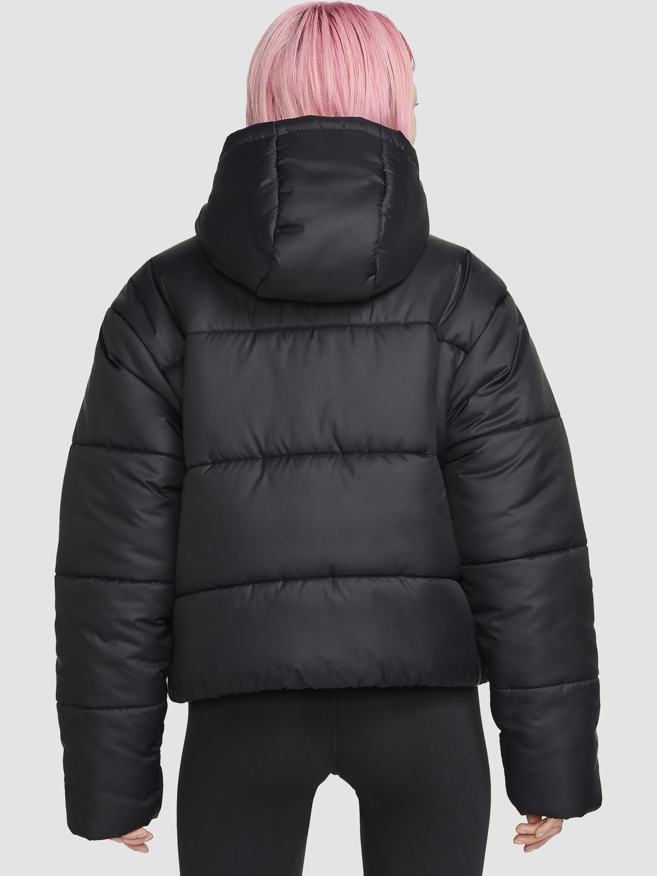 Зимняя куртка NIKE Sportswear Classic Puffer модель FZ5899-010 Зимняя куртка NIKE Sportswear Classic Puffer модель FZ5899-010 Фото