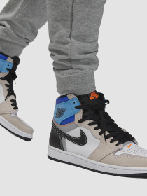 Джогери Jordan Paris Saint-Germain модель DM3094-063 Джогери Jordan Paris Saint-Germain модель DM3094-063 Фото